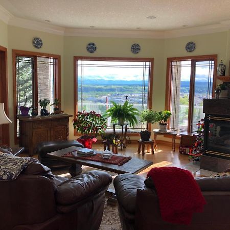 Rocky Mountain View Bed & Breakfast Кокран Екстер'єр фото