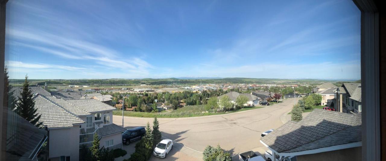 Rocky Mountain View Bed & Breakfast Кокран Екстер'єр фото
